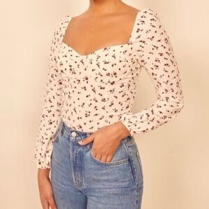 NWOT Reformation floral long sleeve sweetheart neckline top.